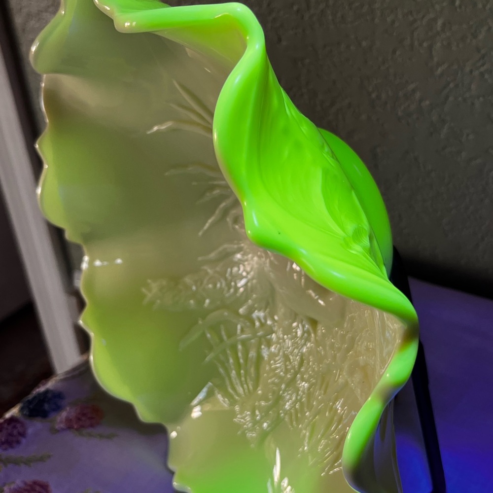 RARE Custard Uranium Glass Bowl 10" LG Wright Peacock w/ Butterfly Custard Glass